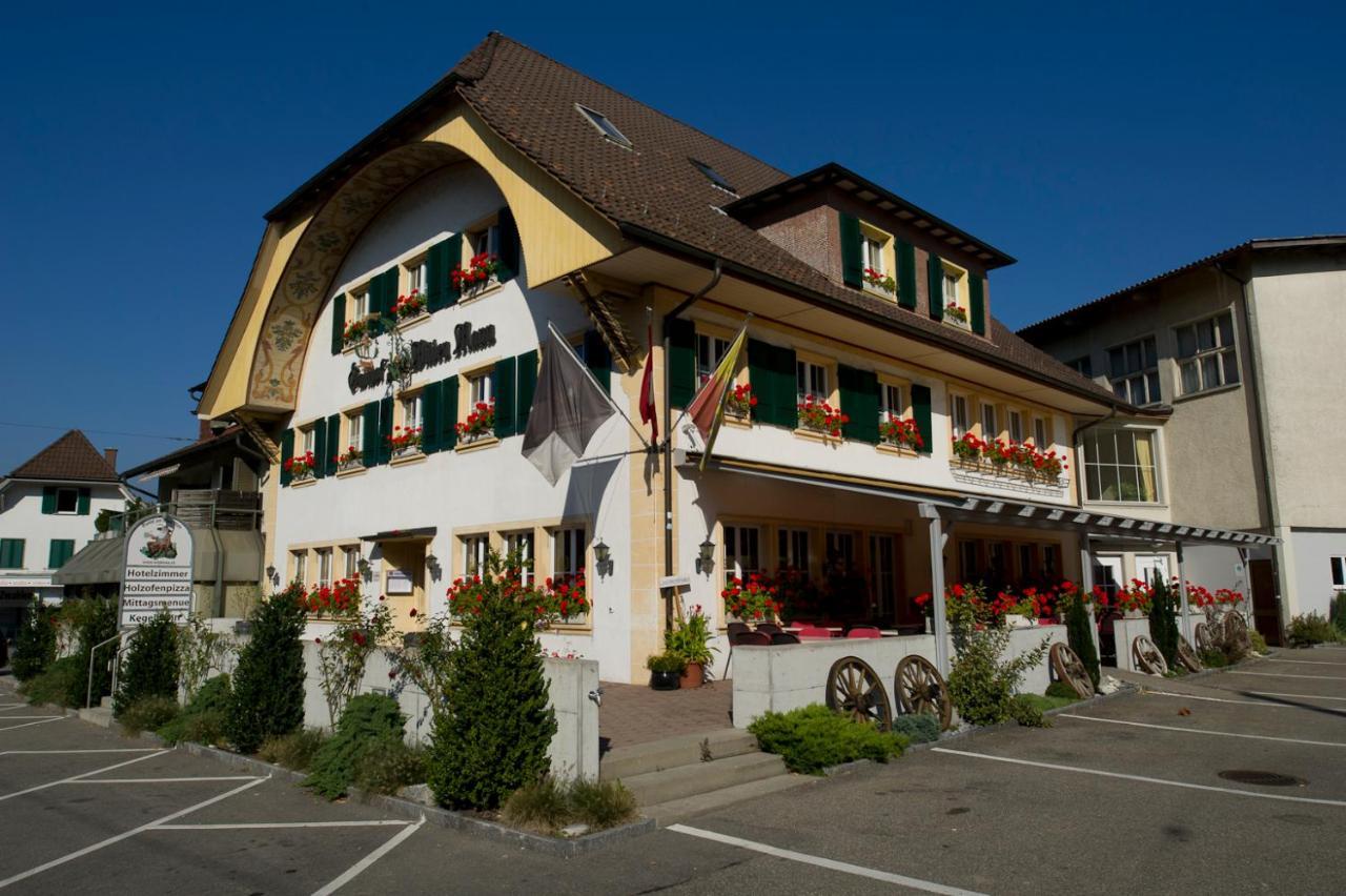 Hotel Gasthof Zum Wilden Mann Aarwangen Exterior foto